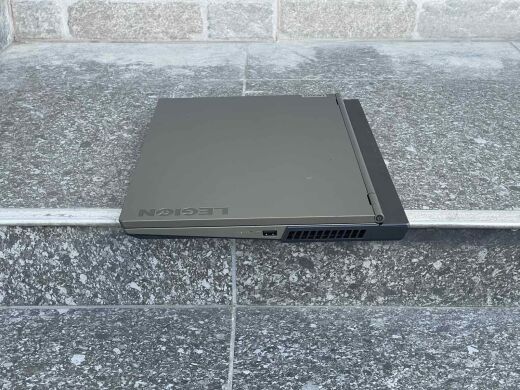 Игровой ноутбук Lenovo Legion 5 15IMH05 / 15.6" (1920x1080) IPS / Intel Core i7-10750H (6 (12) ядер по 2.6 - 5.0 GHz) / 16 GB DDR4 / 512 GB SSD / nVidia GeForce GTX 1660Ti, 6 GB GDDR6, 192-bit / WebCam / Windows 10 / АКБ NEW