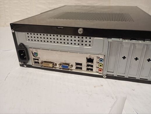 ПК LogicPower LP S605BK SFF / Intel Core i3-2120 (2 (4) ядра по 3.3 GHz) / 8 GB DDR3 / 128 GB SSD / Intel HD Graphics 2000 / 400W ПК LogicPower LP S605BK SFF / Intel Core i3-2120 (2 (4) ядра по 3.3 GHz) / 8 GB DDR3 / 128 GB SSD / Intel HD Graphics 2000 / 400W