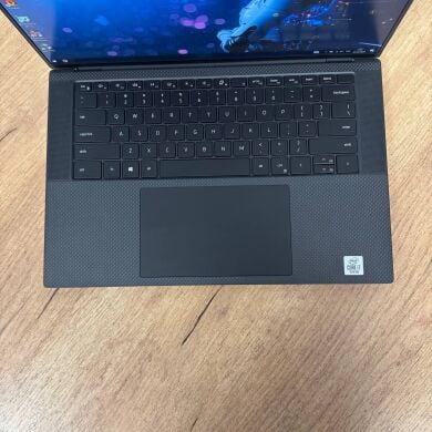 Игровой ноутбук Dell XPS 15 9500 / 15.6" (1920x1200) IPS / Intel Core i7-10750H (6 (12) ядра по 2.6 - 5.0 GHz) / 16 GB DDR4 / 512 GB SSD / nVidia GeForce GTX 1650 Ti, 4 GB GDDR6, 128-bit / WebCam