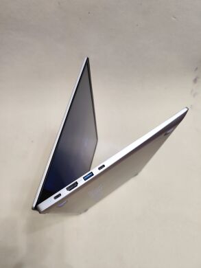 Ноутбук Samsung Galaxy Book 750TDA / 15.6" (1920x1080) TN Touch / Intel Core i5-1135G7 (4 (8) ядра по 4.2 GHz) / 16 GB DDR4 / 512 GB SSD / Intel Iris Xe Max DG1, 4 GB GDDR4, 128-bit / WebCam