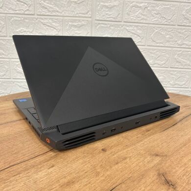 Ігровий ноутбук Б-клас Dell G15 5511 / 15.6" (1920x1080) IPS / Intel Core i5-11400H (6 (12) ядер по 2.7 - 4.5 GHz) / 16 GB DDR4 / 512 GB SSD / nVidia GeForce RTX 3050 Ti, 4 GB GDDR6, 128-bit / WebCam Ігровий ноутбук Б-клас Dell G15 5511 / 15.6" (1920x1080) IPS / Intel Core i5-11400H (6 (12) ядер по 2.7 - 4.5 GHz) / 16 GB DDR4 / 512 GB SSD / nVidia GeForce RTX 3050 Ti, 4 GB GDDR6, 128-bit / WebCam