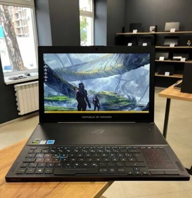 Ігровий ноутбук Asus ROG Zephyrus GX501 / 15.6" (1920x1080) IPS / Intel Core i7-7700HQ (4 (8) ядра по 2.8 - 3.8 GHz) / 24 GB DDR4 / 1000 GB SSD / nVidia GeForce GTX 1080 Max-Q, 8 GB GDDR5, 256-bit / WebCam / Win 10