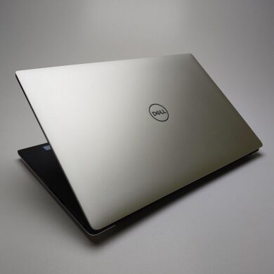 Ігровий ультрабук Dell XPS 15 9570 / 15.6" (1920x1080) IPS / Intel Core i7-8750H (6 (12) ядра по 2.2 - 4.1 GHz) / 16 GB DDR4 / 512 GB SSD / nVidia GeForce GTX 1050 Ti Max-Q, 4 GB GDDR5, 128-bit / WebCam / Win 10 Pro Ігровий ультрабук Dell XPS 15 9570 / 15.6" (1920x1080) IPS / Intel Core i7-8750H (6 (12) ядра по 2.2 - 4.1 GHz) / 16 GB DDR4 / 512 GB SSD / nVidia GeForce GTX 1050 Ti Max-Q, 4 GB GDDR5, 128-bit / WebCam / Win 10 Pro
