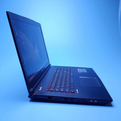 Ігровий ноутбук MSI GE72 2QE Apache / 17.3" (1920x1080) IPS / Intel Core i7-4720HQ (4 (8) ядра по 2.6 - 3.6 GHz) / 16 GB DDR3 / 1000 GB SSD / nVidia GeForce GTX 965M, 2 GB DDR5, 128-bit / WebCam / Win 10 Home