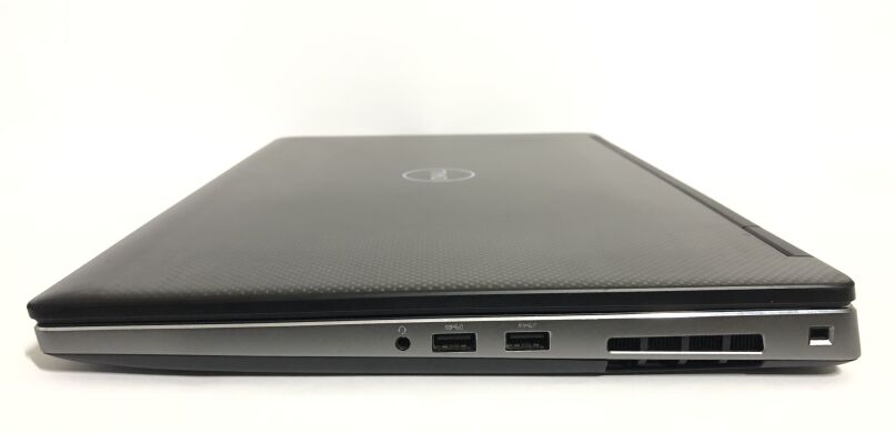 Мобильная рабочая станция Dell Precision 7530 / 15.6" (1920x1080) IPS / Intel Core i7-8750H (6 (12) ядер по 2.2 - 4.1 GHz) / 16 GB DDR4 / 256 GB SSD NVMe / nVidia Quadro P2000, 4 GB GDDR5, 128-bit / WebCam / Win 10 Pro Мобильная рабочая станция Dell Precision 7530 / 15.6" (1920x1080) IPS / Intel Core i7-8750H (6 (12) ядер по 2.2 - 4.1 GHz) / 16 GB DDR4 / 256 GB SSD NVMe / nVidia Quadro P2000, 4 GB GDDR5, 128-bit / WebCam / Win 10 Pro