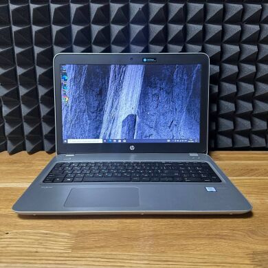Ноутбук HP ProBook 450 G4 / 15.6" (1366x768) TN / Intel Core i5-7200U (2 (4) ядра по 2.5 - 3.1 GHz) / 8 GB DDR4 / 128 GB SSD / Intel HD Graphics 620 / WebCam / DVD-ROM