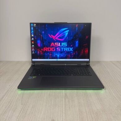 Игровой ноутбук Asus Rog Strix G18 G814jZR / 18" (2560x1600) IPS / Intel Core i9-14900HX (24 (32) ядра по 1.6 - 5.8 GHz) / 32 GB DDR5 / 1000 GB SSD M.2 NVMe / nVidia GeForce RTX 4080, 12 GB GDDR6X, 192-bit / WebCam