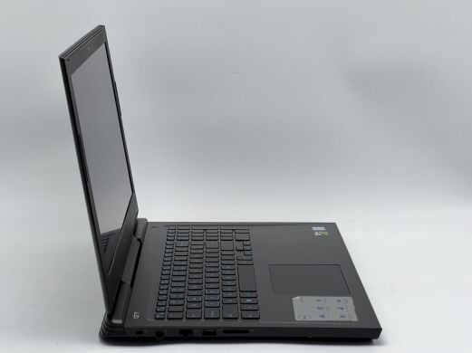 Ігровий ноутбук Dell G7 15 7588 / 15.6" (1920x1080) IPS / Intel Core i7-8750H (6 (12) ядер по 2.2 - 4.1 GHz) / 16 GB DDR4 / 480 GB SSD / nVidia GeForce GTX 1060 Max-Q, 6 GB GDDR5, 192-bit / WebCam