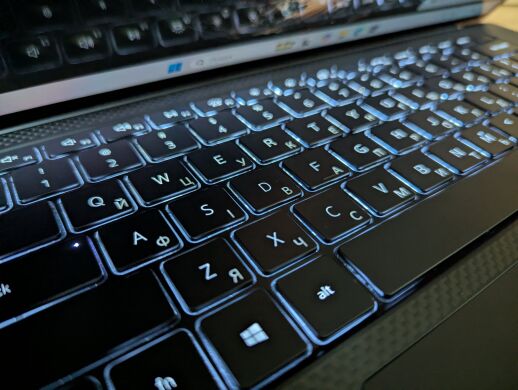Ігровий ноутбук Dell XPS 15 9510 / 15.6" (3456x2160) IPS Touch / Intel Core i9-11900H (8 (16) ядер по 2.1 - 4.9 GHz) / 32 GB DDR4 / 1000 GB SSD / nVidia GeForce RTX 3050 Ti, 4 GB GDDR6, 128-bit / WebCam / Windows 11
