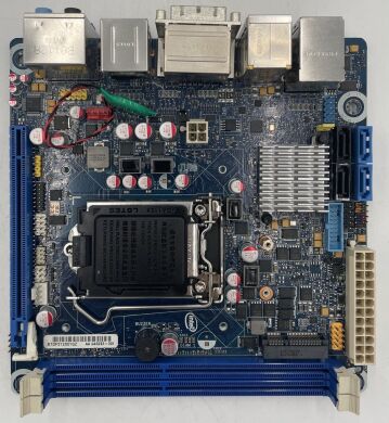 Комплект ПК: Acer NN 1 SFF / Intel Core i5-3470S (4 ядра по 2.9 - 3.6 GHz) / 4 GB DDR3 / 320 GB HDD + Монітор Б клас - Acer B223W / 22" (1680x1050) TN LED / DVI-D, VGA, Audio Port / вбудовані колонки 2x 1W + Кабелі підключення