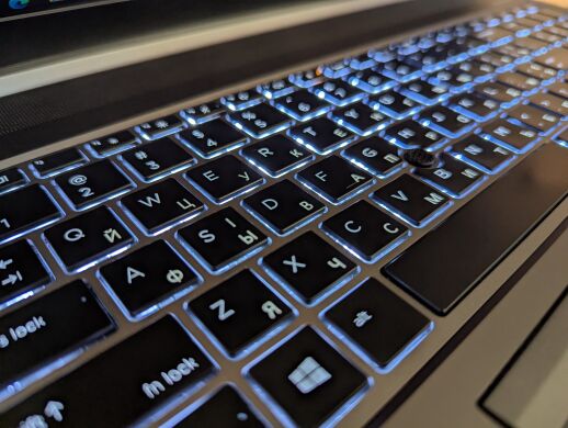Мобильная рабочая станция Б-класс HP zBook 15 G5 / 15.6" (1920x1080) IPS / Intel Core i7-8850H (6 (12) ядра по 2.6 - 4.3 GHz) / 16 GB DDR4 / 512 GB SSD / nVidia Quadro P2000, 4 GB GDDR5, 128-bit / WebCam / TouchID / Windows 10 Мобильная рабочая станция Б-класс HP zBook 15 G5 / 15.6" (1920x1080) IPS / Intel Core i7-8850H (6 (12) ядра по 2.6 - 4.3 GHz) / 16 GB DDR4 / 512 GB SSD / nVidia Quadro P2000, 4 GB GDDR5, 128-bit / WebCam / TouchID / Windows 10
