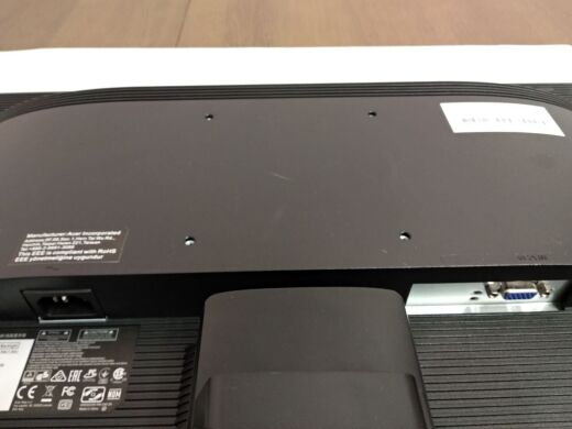 Монітор Б-клас Acer V206HQL / 19.5" (1366x768) TN / VGA / VESA 100x100