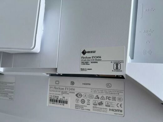 Монітор EIZO FlexScan EV2456 White / 24" (1920x1200) IPS / DisplayPort, HDMI, DVI, VGA, USB 3.1, Audio / VESA 100x100 / Вбудовані колонки 2x 1W