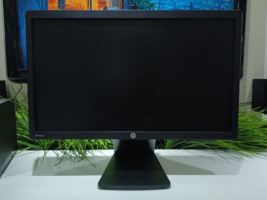 Монітор HP Z22i / 22" (1920x1080) AH-IPS / DVI, DisplayPort, VGA, USB