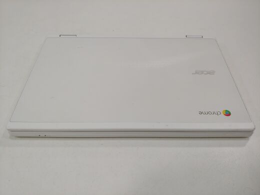 Ноутбук Acer Chromebook 11 CB5-132T-C32M / 11.6" (1366x768) TN LED / Intel Celeron N3160 (4 ядра по 1.6 - 2.24 GHz) / 2 GB DDR3 / 32 GB eMMC / WebCam / USB 3.0