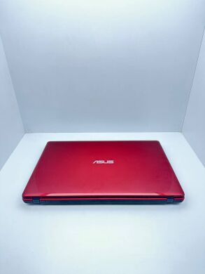 Ноутбук Asus X550LC / 15.6" (1366х768) TN / Intel Core i3-4010U (2 (4) ядра по 1.7 GHz) / 4 GB DDR3 / 320 GB HDD / nVidia GeForce GT 720M, 2 GB DDR3, 64-bit / WebCam / АКБ не тримає