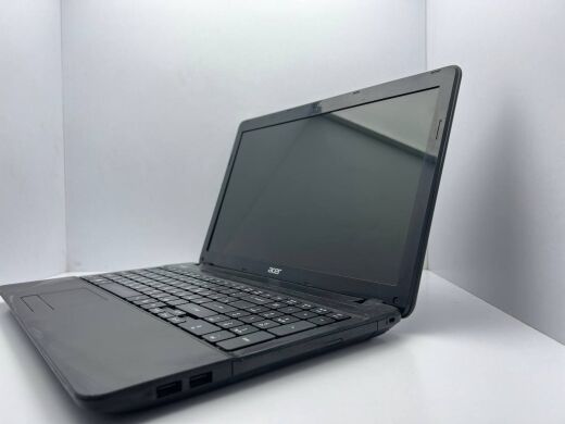 Ноутбук Б класс Acer Aspire E1-531G / 15.6" (1366x768) TN / Intel Core i3-3110M (2 (4) ядра по 2.4 GHz) / 8 GB DDR3 / 1000 GB HDD / nVidia GeForce GT 710M, 1 GB DDR3, 64-bit / WebCam Ноутбук Б класс Acer Aspire E1-531G / 15.6" (1366x768) TN / Intel Core i3-3110M (2 (4) ядра по 2.4 GHz) / 8 GB DDR3 / 1000 GB HDD / nVidia GeForce GT 710M, 1 GB DDR3, 64-bit / WebCam