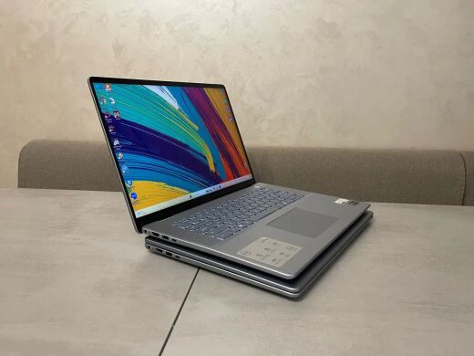 Ноутбук Dell Inspiron 16 Plus 7640 / 16" (1920x1200) IPS Touch / Intel Core Ultra 7 155H (16 (22) ядер по 1.4 - 4.8 GHz) / 32 GB DDR5 / 512 GB SSD M.2 / Intel Arc graphics / WebCam / Fingerprint / HDMI