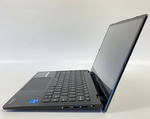 Ноутбук Gateway GWTC51427-BK / 14" (1920x1080) IPS Touch / Intel Core i5-1235U (10 (12) ядер по 3.3 - 4.4 GHz) / 8 GB DDR4 / 512 GB SSD / Intel Iris Xe Graphics eligible / WebCam + Беспроводная мышка