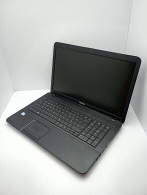 Ноутбук Toshiba C870 / 17.3" (1600x900) TN / Intel Pentium 2020M (2 ядра по 2.4 GHz) / 6 GB DDR3 / 500 GB HDD / Intel HD Graphics / WebCam