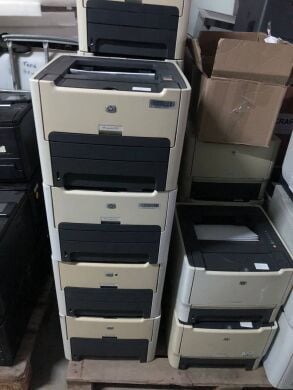 Принтер HP LaserJet 1320 / Лазерная монохромная печать / 1200x1200 dpi / A4 / 21 стр/мин / USB 2.0 / Дуплекс / Кабели подключения