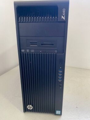 Робоча станція HP Z440 Workstation Tower / Intel Xeon E5-2683 v3 (14 (28) ядер по 2.0 - 3.0 GHz) / 64 GB DDR4 / 240 GB SSD / nVidia Quadro M2000, 4 GB GDDR5, 128-bit / DVD-ROM