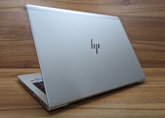 Ультрабук Б-клас HP EliteBook 840 G5 / 14" (1920x1080) IPS / Intel Core i7-8650U (4 (8) ядра по 1.9 - 4.2 GHz) / 16 GB DDR4 / 512 GB SSD / Intel UHD Graphics 620 / WebCam / Fingerprint / Windows 10
