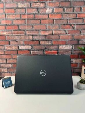 Ультрабук Dell Latitude 3500 / 15.6" (1920x1080) IPS / Intel Core i3-8145U (2 (4) ядра по 2.1 - 3.3 GHz) / 8 GB DDR4 / 256 GB SSD / Intel UHD Graphics / WebCam