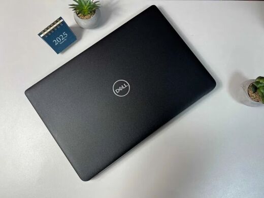 Ультрабук Dell Latitude 3500 / 15.6" (1920x1080) IPS / Intel Core i3-8145U (2 (4) ядра по 2.1 - 3.3 GHz) / 8 GB DDR4 / 256 GB SSD / Intel UHD Graphics / WebCam