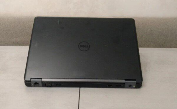 Ультрабук Dell Latitude E5450 / 14" (1366x768) TN LED / Intel Core i5-5300U (2 (4) ядра по 2.3 - 2.9 GHz) / 8 GB DDR3 / 128 GB SSD / WebCam / USB 3.0 / HDMI