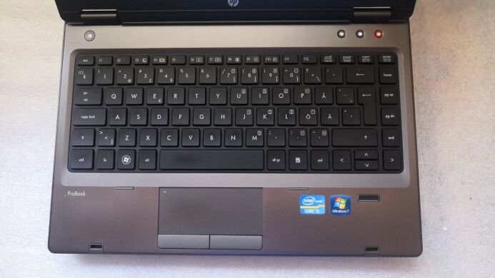 Ультрабук HP Probook 6360b / 13.3" (1366x768) TN / Intel Core i5-2450M (2 (4) ядра по 2.5 - 3.1 GHz) / 4 GB DDR3 / 250 GB HDD / Intel HD Graphics 3000 / WebCam Ультрабук HP Probook 6360b / 13.3" (1366x768) TN / Intel Core i5-2450M (2 (4) ядра по 2.5 - 3.1 GHz) / 4 GB DDR3 / 250 GB HDD / Intel HD Graphics 3000 / WebCam