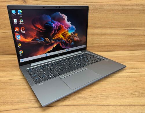 Мобільна робоча станція HP zBook Firefly 14 G8 / 14" (1920x1080) IPS / Intel Core i7-1165G7 (4 (8) ядра по 2.8 - 4.7 GHz) / 16 GB DDR4 / 512 GB SSD / nVidia T500, 4 GB GDDR6, 64-bit / WebCam / Fingerprint / Windows 11