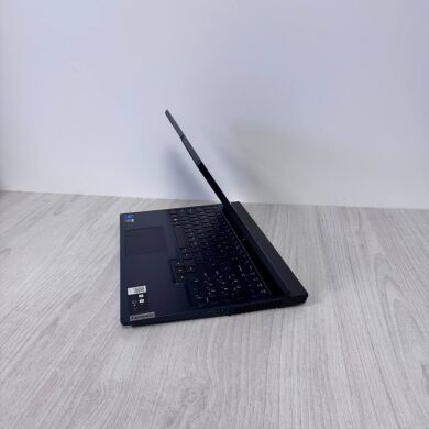 Ігровий ноутбук Б-клас Lenovo Legion 5 15ITH6H / 15.6" (1920x1080) IPS / Intel Core i7-11800H (8 (16) ядер по 2.3 - 4.6 GHz) / 16 GB DDR5 / 512 GB SSD NVMe / nVidia GeForce RTX 3070, 8 GB GDDR6, 256-bit / WebCam