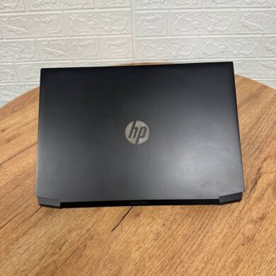 Игровой ноутбук HP Pavilion 15-ec0000ua / 15.6" (1920x1080) TN / AMD Ryzen 5 3550H (4 (8) ядра по 2.1 - 3.7 GHz) / 8 GB DDR4 / 256 GB SSD / nVidia GeForce GTX 1050, 3 GB GDDR5, 96-bit / WebCam