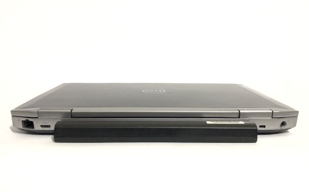 Ноутбук Б-клас Dell Latitude E6320 / 13.3" (1366x768) TN / Intel Core i5-2520M (2 (4) ядра по 2.5 - 3.2 GHz) / 8 GB DDR3 / 320 GB HDD / Intel HD Graphics 3000 / DVD-ROM / WebCam