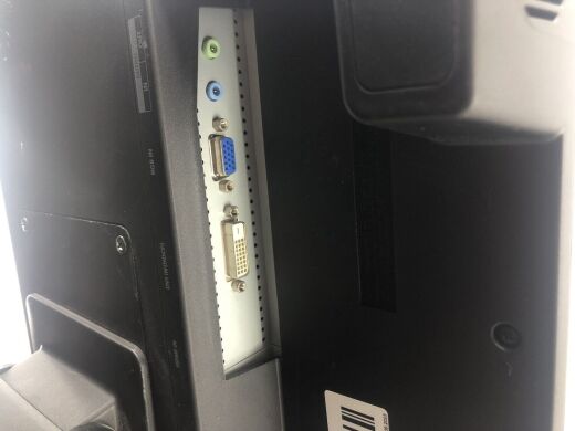 Монитор Samsung SyncMaster 2494HM / 24" (1920x1080) TN / DVI, VGA, Audio + Кабель питания