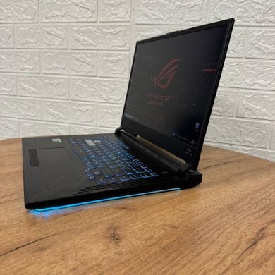 Ігровий ноутбук Б-клас Asus Rog Strix G512LI / 15.6" (1920x1080) IPS / Intel Core i5-10300H (4 (8) ядра по 2.5 - 4.5 GHz) / 8 GB DDR4 / 512 GB SSD / nVidia GeForce GTX 1650 Ti, 4 GB GDDR6, 128-bit