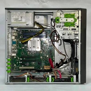 Компьютер Fujitsu Celsius W410 Tower / Intel Core i5-2400 (4 ядра по 3.1 - 3.4 GHz) / 16 GB DDR3 / 250 GB SSD + 500 GB HDD / Intel HD Graphics 2000 / DVD-ROM