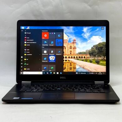 Ультрабук Dell Latitude E7470 / 14" (1920x1080) IPS / Intel Core i5-6300U (2 (4) ядра по 2.4 - 3.0 GHz) / 8 GB DDR4 / 256 GB SSD / Intel HD Graphics 520 / WebCam / Windows 10 Pro