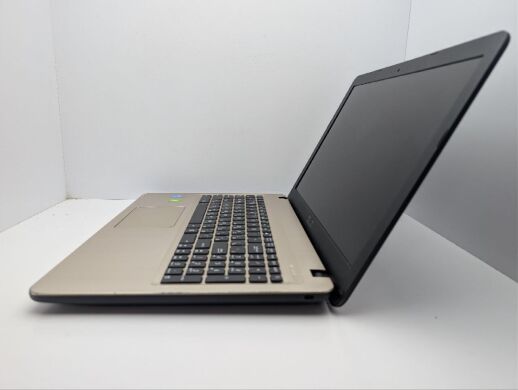 Ноутбук Asus F540L / 15.6" (1366x768) TN / Intel Core i3-4005U (2 (4) ядра по 1.7 GHz) / 8 GB DDR3 / 240 GB SSD / nVidia GeForce 920M, 2 GB GDDR3, 64-bit / WebCam