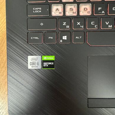 Ігровий ноутбук Б-клас Asus Rog Strix G512LI / 15.6" (1920x1080) IPS / Intel Core i5-10300H (4 (8) ядра по 2.5 - 4.5 GHz) / 8 GB DDR4 / 512 GB SSD / nVidia GeForce GTX 1650 Ti, 4 GB GDDR6, 128-bit