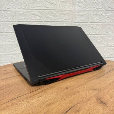 Ігровий ноутбук Б-клас Acer Nitro 5 AN517-52 / 17.3" (1920x1080) IPS / Intel Core i5-10300H (4 (8) ядра по 2.5 - 4.5 GHz) / 16 GB DDR4 / 512 GB SSD / nVidia GeForce GTX 1650 Ti, 4 GB GDDR6, 128-bit / WebCam