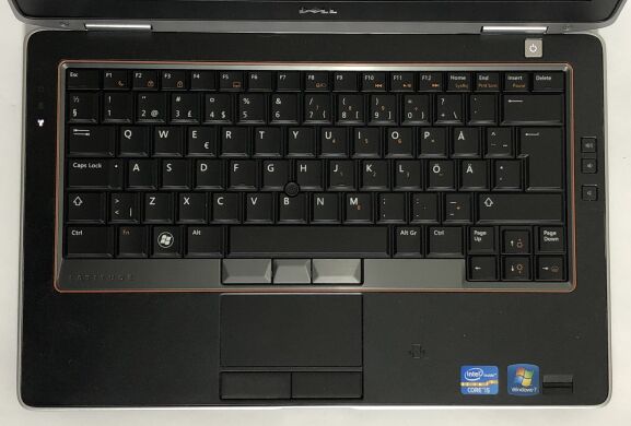 Ноутбук Б-клас Dell Latitude E6320 / 13.3" (1366x768) TN / Intel Core i5-2520M (2 (4) ядра по 2.5 - 3.2 GHz) / 8 GB DDR3 / 320 GB HDD / Intel HD Graphics 3000 / DVD-ROM / WebCam