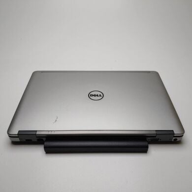 Мобільна робоча станція Dell Precision M2800 / 15.6" (1920x1080) TN / Intel Core i5-4210M (2 (4) ядра по 2.6 - 3.2 GHz) / 8 GB DDR3 / 480 GB SSD / AMD FirePro W4170M, 2 GB GDDR5, 128-bit / WebCam / DVD-ROM / Win 10 Pro