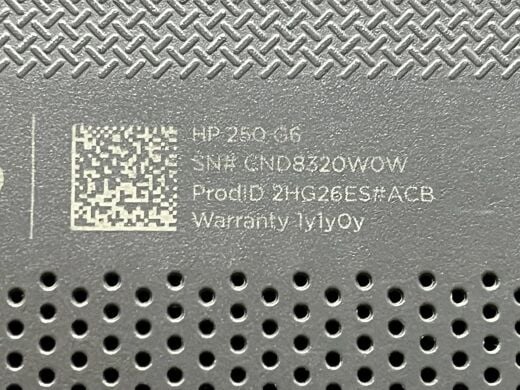 Ноутбук HP 250 G6 / 15.6" (1366х768) TN / Intel Core i3-7020U (2 (4) ядра по 2.3 GHz) / 8 GB DDR4 / 120 GB SSD / AMD Radeon R5 M330, 2 GB DDR3, 64-bit / WebCam