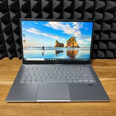 Ультрабук Б-класс Acer Swift 3 SF314-42 / 14" (1920x1080) IPS / AMD Ryzen 3 5300U (4 (8) ядра по 2.6 - 3.8 GHz) / 8 GB DDR4 / 256 GB SSD / AMD Radeon RX Vega 6 Graphics / WebCam Ультрабук Б-класс Acer Swift 3 SF314-42 / 14" (1920x1080) IPS / AMD Ryzen 3 5300U (4 (8) ядра по 2.6 - 3.8 GHz) / 8 GB DDR4 / 256 GB SSD / AMD Radeon RX Vega 6 Graphics / WebCam