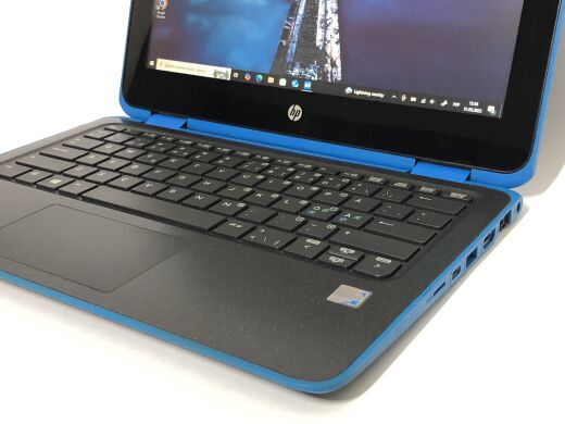 Нетбук-трансформер HP ProBook x360 11 G3 EE / 11.6" (1366x768) TN Touch / Intel Pentium Silver N5000 (4 ядра по 1.1 - 2.7 GHz) / 8 GB DDR4 / 256 GB SSD / Intel UHD Graphics 605 / WebCam / Win 10