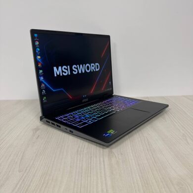 Ігровий ноутбук Б-клас MSI Sword 16 HX B13VGKG / 16" (2560x1600) IPS / Intel Core i7-13700HX (16 (24) ядер по 2.1 - 5.0 GHz) / 32 GB DDR5 / 1000 GB SSD NVMe / nVidia GeForce RTX 4070, 8 GB GDDR6, 128-bit