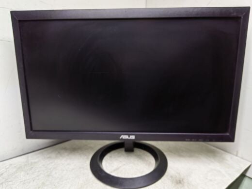 Монітор Б-клас Asus VX207DE / 20" (1366x768) TN / 1x VGA / Кабелі в комплекті