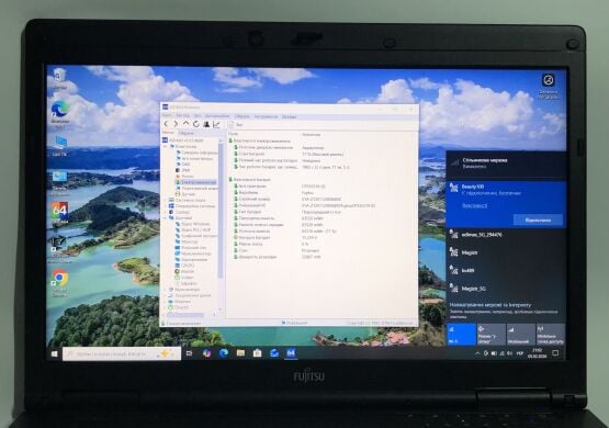 Мобільна робоча станція Б-клас Fujitsu Celsius H710 / 15.6" (1920x1080) TN / Intel Core i7-2640M (2 (4) ядра по 2.8 - 3.5 GHz) / 8 GB DDR3 / 500 GB HDD / nVidia Quadro 1000M, 2 GB GDDR3, 128-bit / WebCam